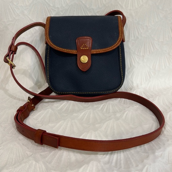 Dooney & Bourke Dark Blue and Tan Crossbody Bag - Picture 2 of 12